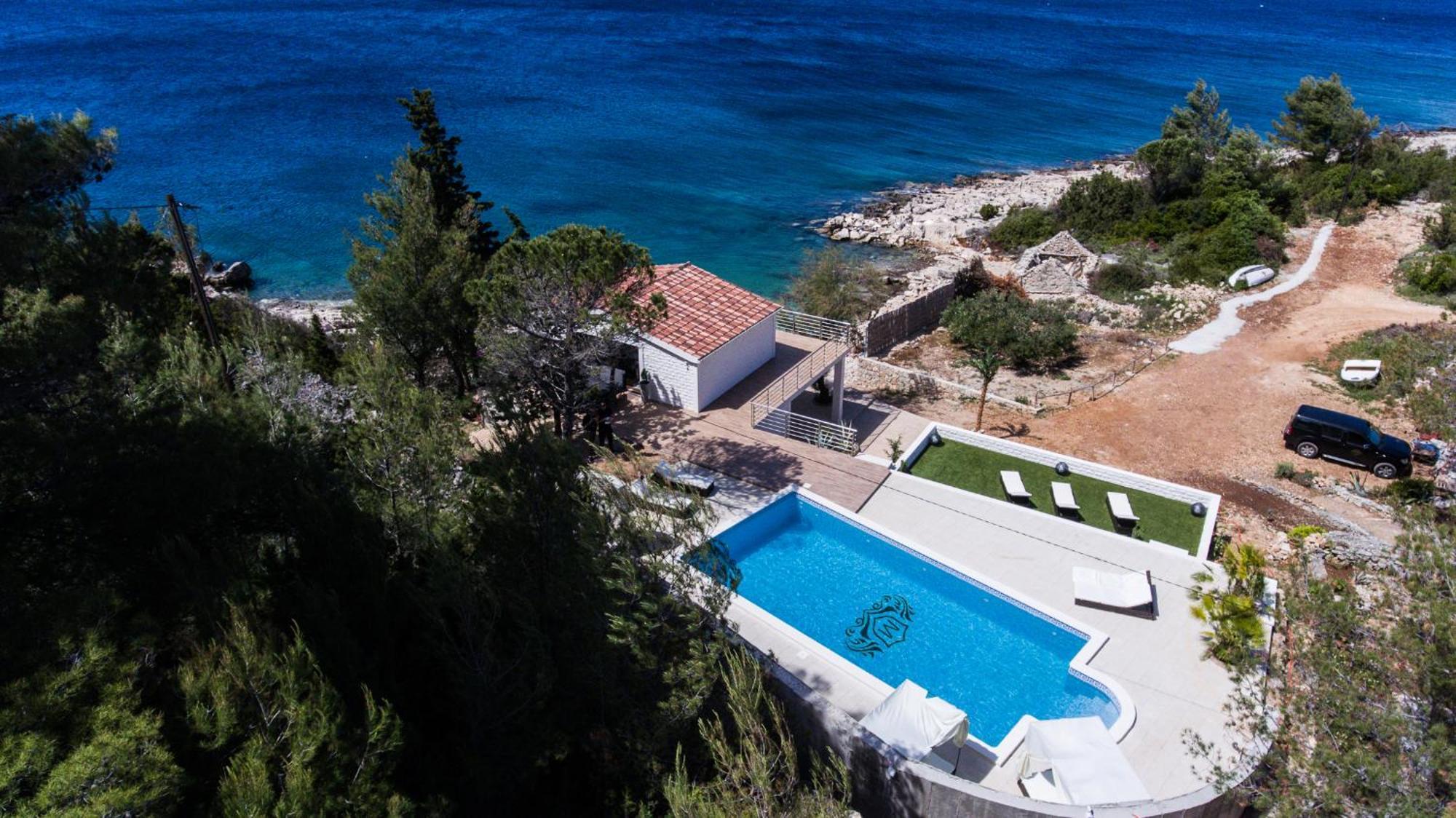 Villa Mendes Zastrazisce Bagian luar foto