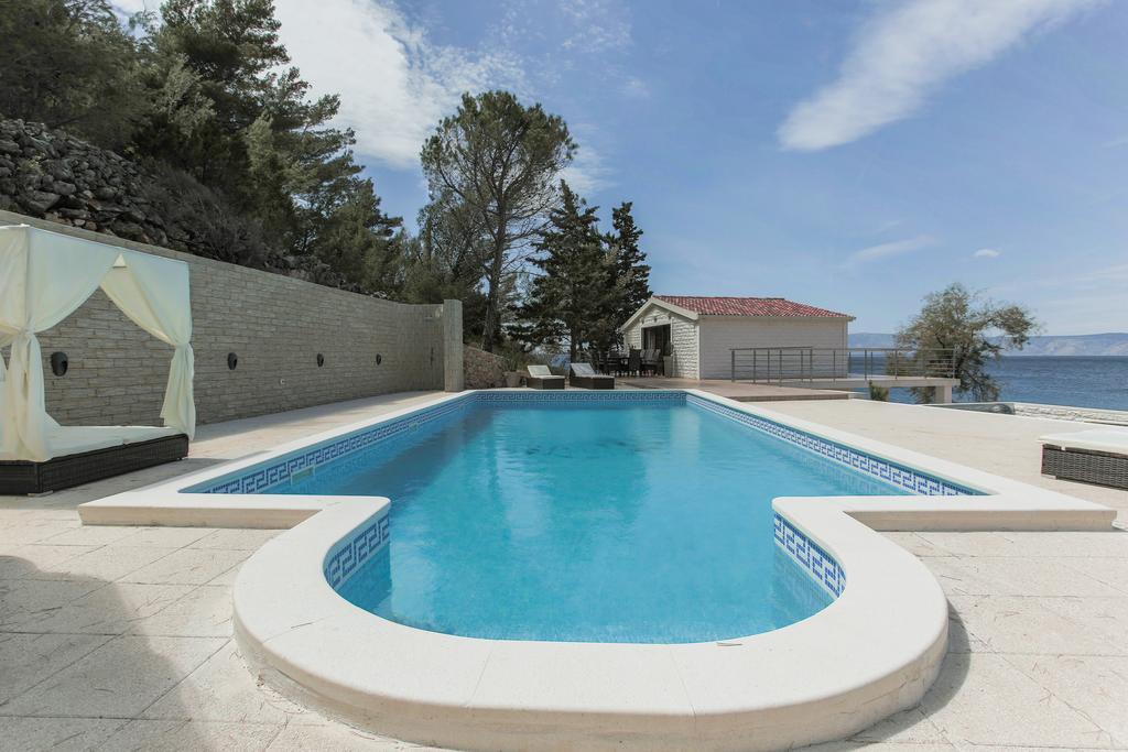 Villa Mendes Zastrazisce Bagian luar foto