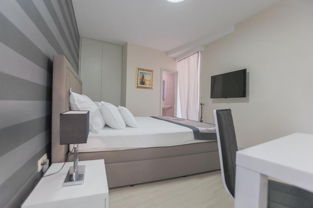 Villa Mendes Zastrazisce Bagian luar foto