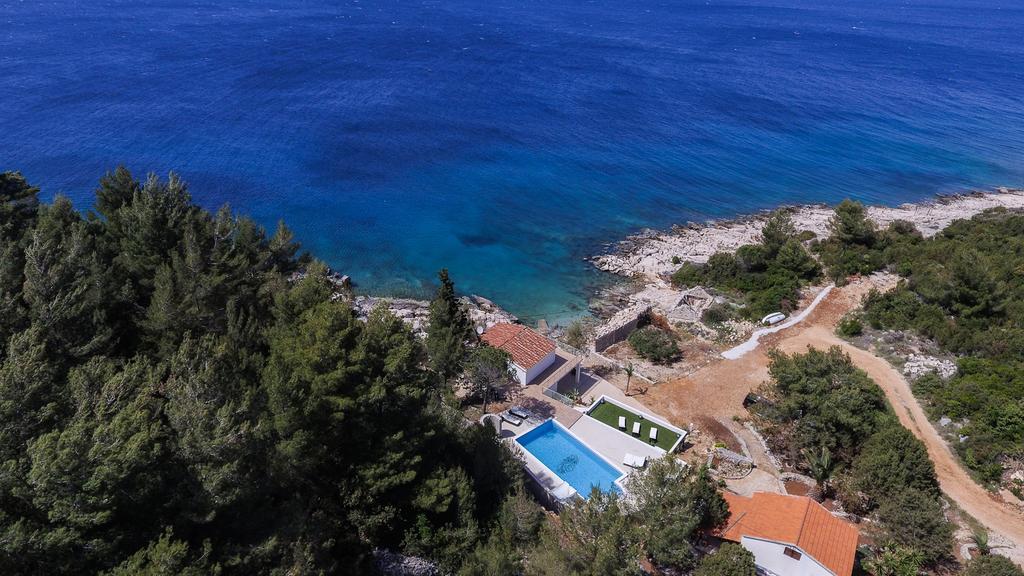 Villa Mendes Zastrazisce Bagian luar foto
